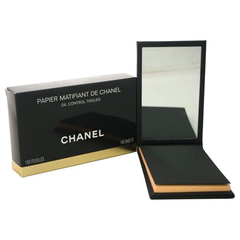 PAPIER MATIFIANT DE CHANEL OIL CONTROL TISSUES.